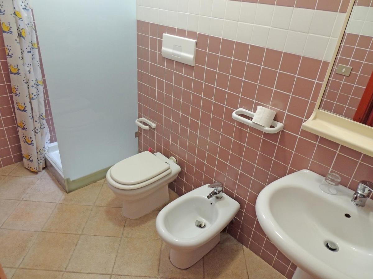 Residence Della Torre Isola Rossa Zewnętrze zdjęcie