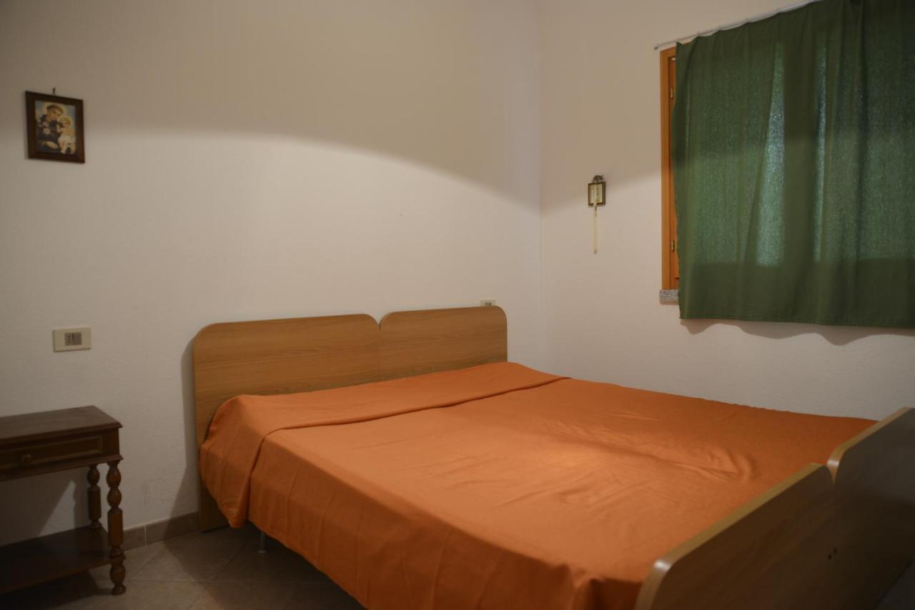 Residence Della Torre Isola Rossa Zewnętrze zdjęcie
