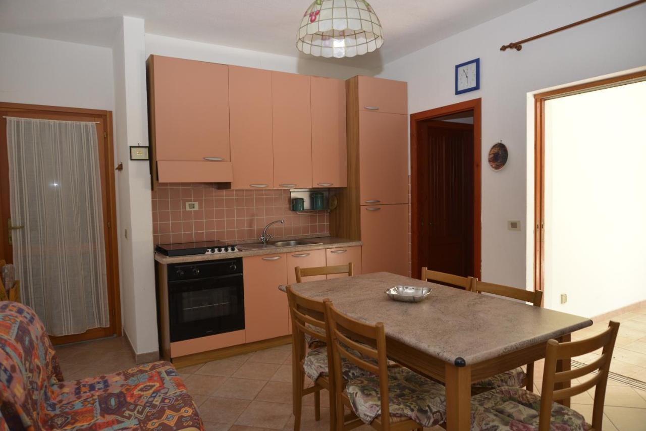 Residence Della Torre Isola Rossa Zewnętrze zdjęcie